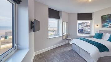 Apartment | 2 bedrooms, desk, soundproofing, Internet