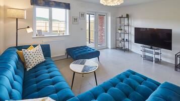 House | 4 bedrooms, Internet