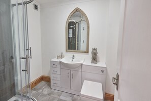 House | Bathroom - Host Stay Amber Shores (Saltburn-by-the-Sea)