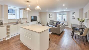 Apartment | 2 bedrooms, Internet