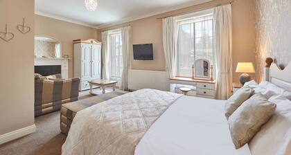 Host Stay Rosedale House