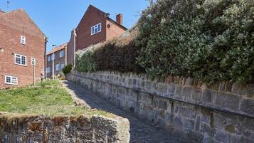 House | 2 bedrooms, Internet