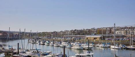 House | 2 bedrooms, Internet