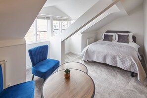 House | 5 bedrooms, Internet - Host Stay Hidden Treasure (Whitby)