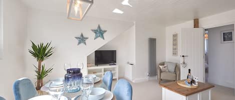 Apartment | 2 bedrooms, Internet