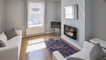 House | 3 bedrooms, Internet