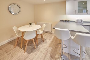 House | 3 bedrooms - Host Stay The Cottage Bagdale Hall (Whitby)