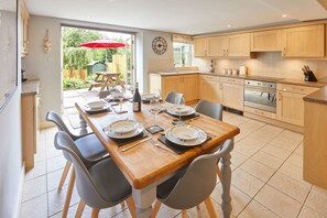 3 عدّة غرف نوم