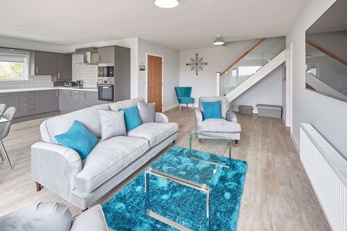 Host Stay Badgers Cottage
