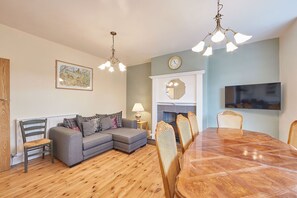 House | 5 bedrooms - Host Stay Puffin House (Whitby)