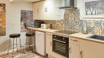 Apartment | 1 bedroom, Internet