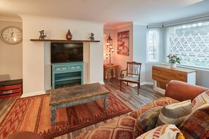 Apartment - Host Stay In The Key Of Sea (Saltburn-by-the-Sea)