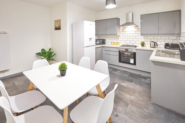 Apartment | 1 bedroom, Internet