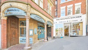 Uklassifisert bilde, 5 av 14, knapp
