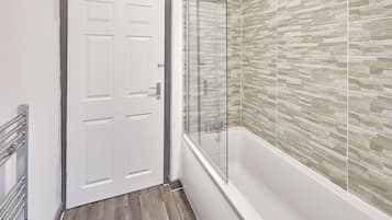 House | 3 bedrooms, soundproofing