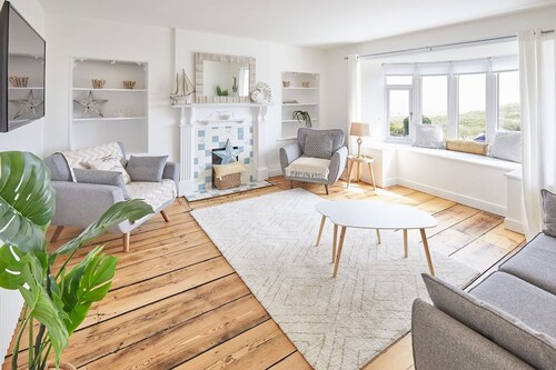 Host Stay Beach Retreat
