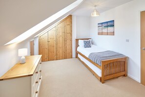 Apartment | 3 bedrooms - Host Stay Abbey Horizon (Whitby)