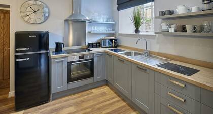 Host Stay 82F Galgate