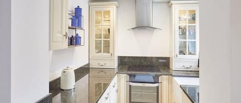 House, Smoking | 3 bedrooms