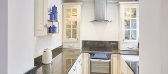 Host Stay Rose Cottage