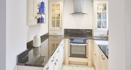 Host Stay Rose Cottage