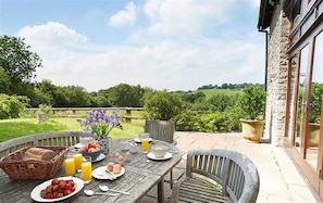 3 bedrooms - Host Stay Tregaer Mill Barn (Monmouth)