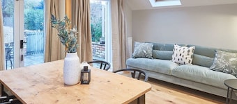 Host Stay Sleepers No 8