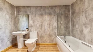 House | 3 bedrooms, soundproofing