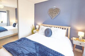 2 bedrooms - Host Stay Coach House Retreat (Whitby)