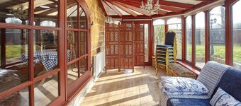 Host Stay The Arches Cottage