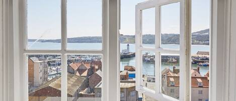 ハウス バリアフリー | 6 室のベッドルーム