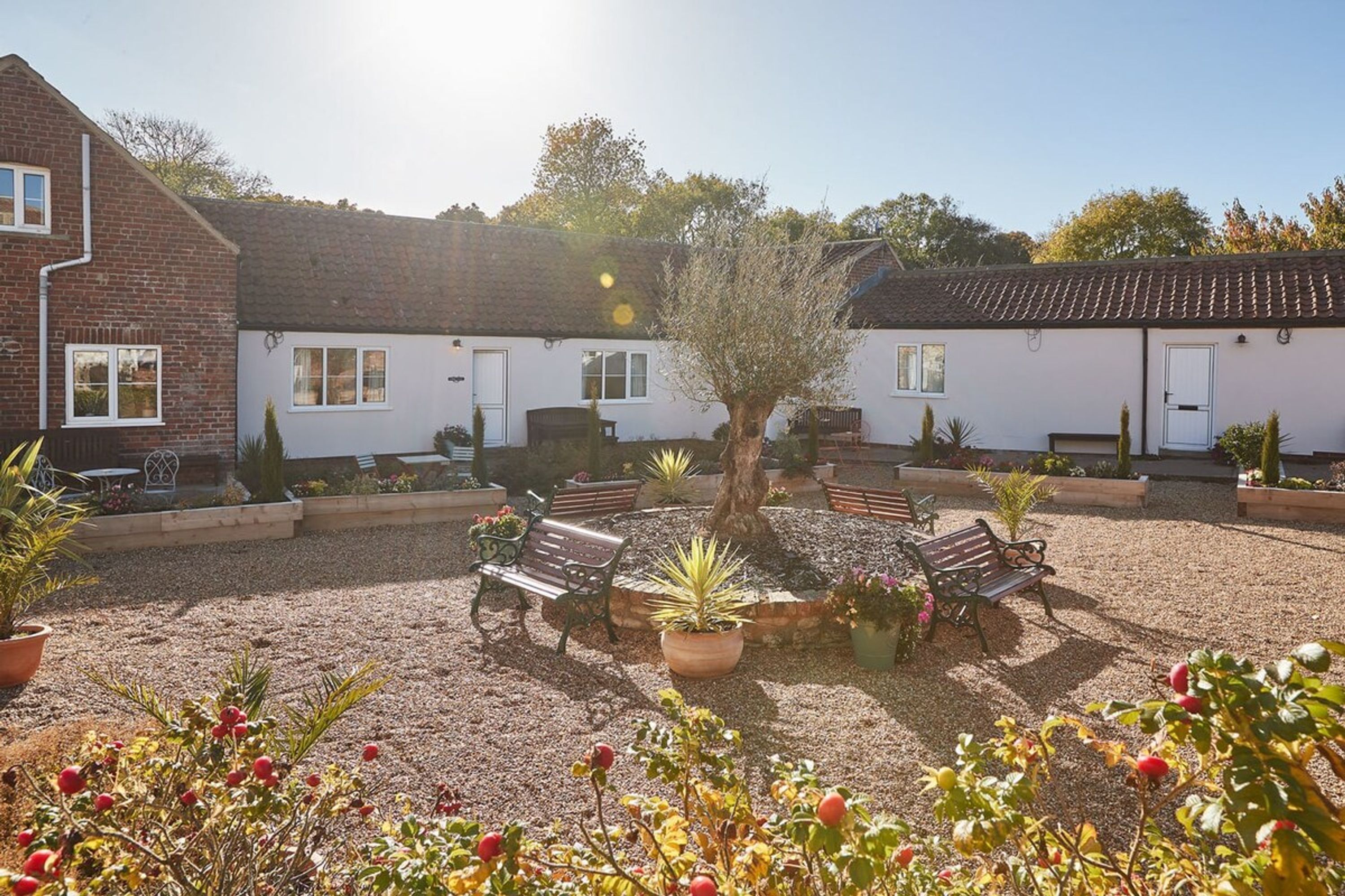 House | 1 bedroom, desk