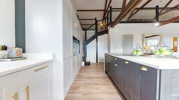 Apartment | 4 bedrooms