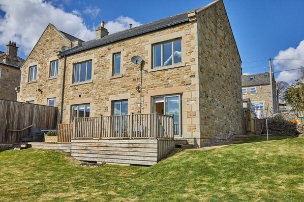 House | 4 bedrooms - Host Stay Strathview (Hexham)