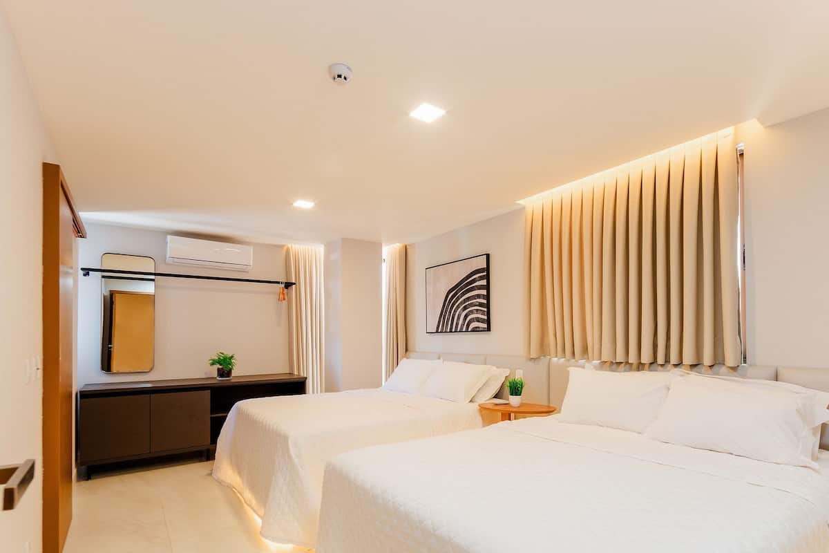 Apartament estàndard | Minibar, cortines opaques, planxa i posts de planxar i wifi gratuïta