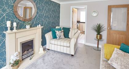 Host Stay Sandling Court