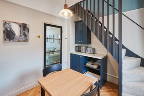 House - Host Stay The Railman s House (York)