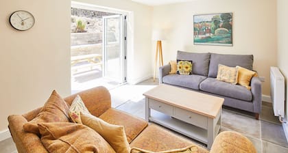 Host Stay Foggyshaw Lodge