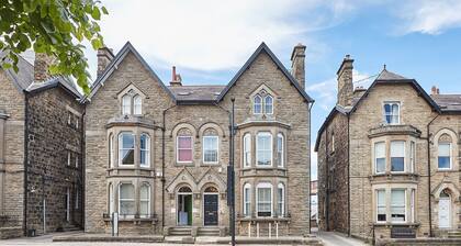 Host Stay Parkside Villa