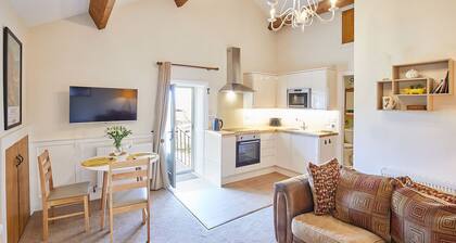 Host Stay The Hayloft