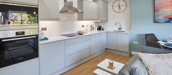 Host Stay The Loft The Regency