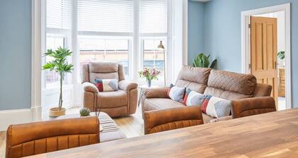 Host Stay The Seaside Escape