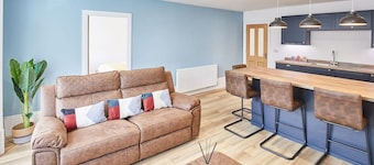 Host Stay The Seaside Escape