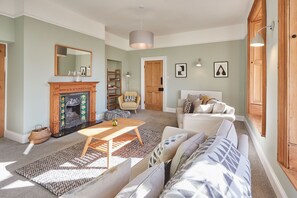 House | 3 bedrooms - Host Stay Cheviot House (Seahouses)