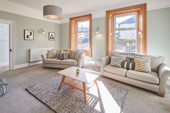 House | 3 bedrooms - Host Stay Cheviot House (Seahouses)