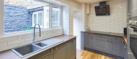 House | 2 bedrooms, Internet