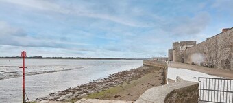 Host Stay Apartment 2 High Street