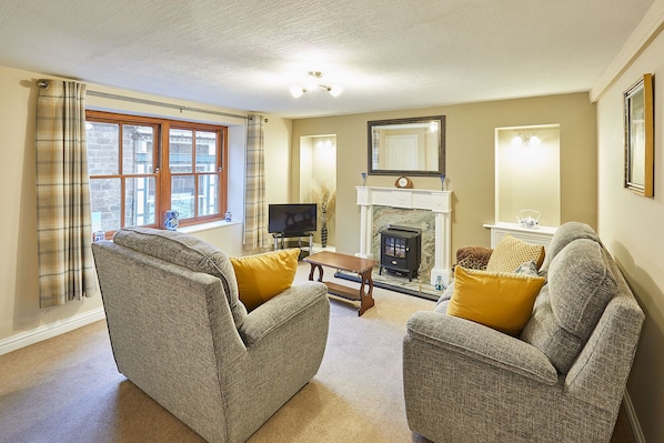 House | 2 bedrooms, desk, Internet - Host Stay Lavender Cottage (Whitby)