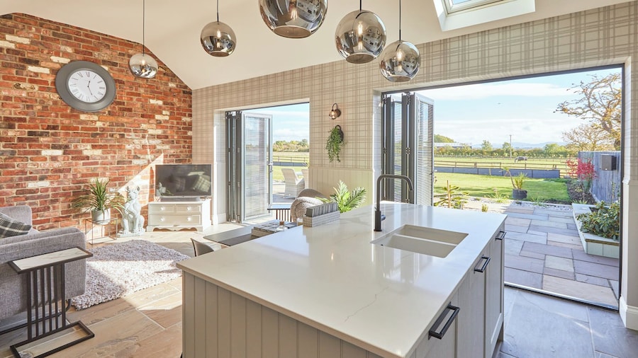 Host Stay The Stables