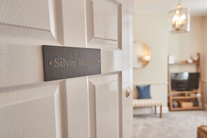 Apartment - Host Stay Silver Beach (Whitby)